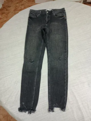 Lote 2 Vaqueros Zara Talla XS
