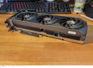 RTX 5080 Zotac Solid Core OC