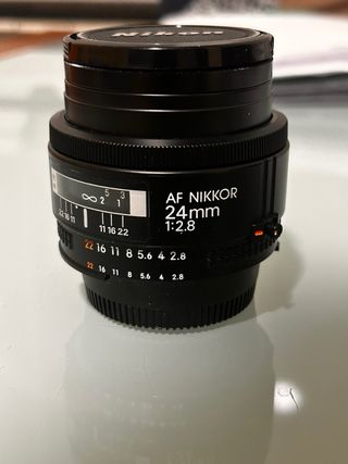 Obiettivo Nikon AF NIKKOR 24mm 1:2.8