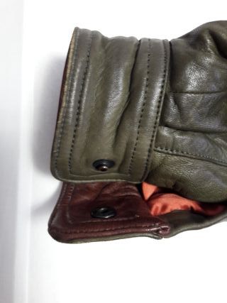 Cazadora Cuero vintage años 80 buen estado.