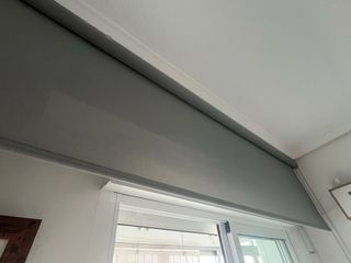 Tenda a rullo grigia traslucida 220 cm