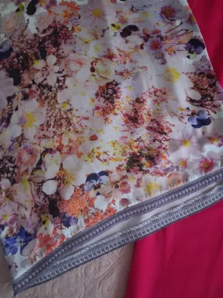 Conjunto Top Flores y Pantalón Rosa