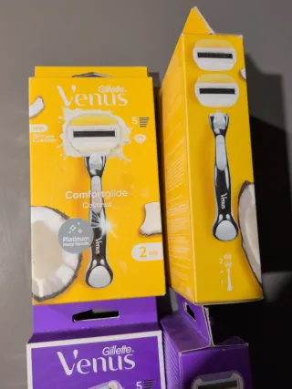 Gillette Venus Comfortglide e Deluxe Smooth
