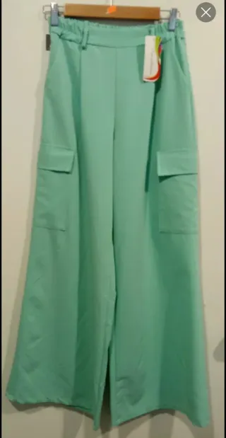 Pantalones anchos mujer verdes