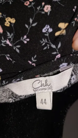 Blusa estampada mariposas talla 44