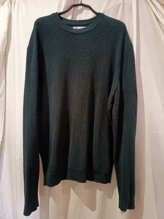 Suéter Zara verde tejido waffle 100% algodón.