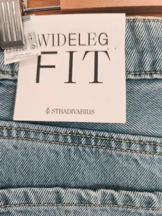 Pantalones vaqueros mujer con pedrería