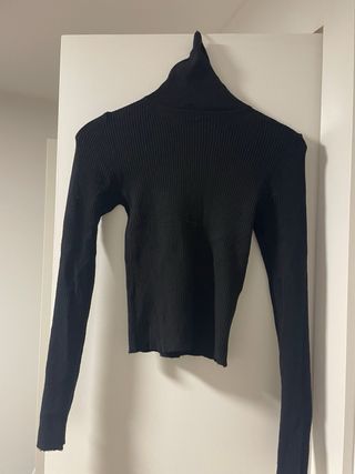 Jersey cuello alto negro