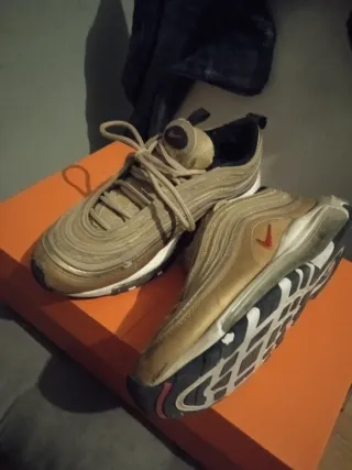 Nike Air Max 97 T-36 Doradas