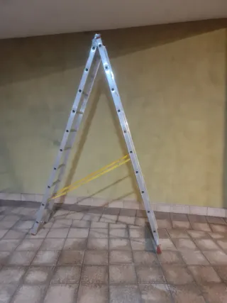 Alquiler Escalera 2 tramos