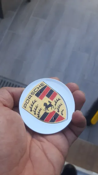 4 Tapas de Rueda Porsche fris plata y oro