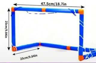 Portería de fútbol infantil con balón y bomba