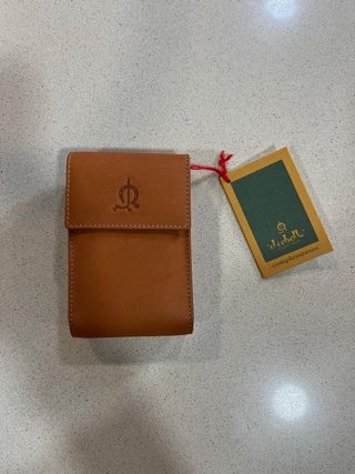 “El Caballo: Estuche de Piel Nuevo con Etiqueta