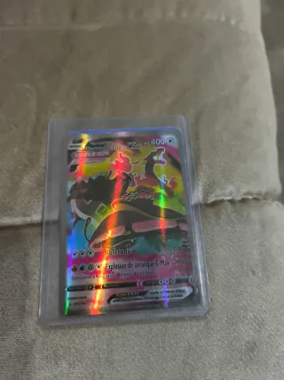 Pokemon Charizard VMAX 143/203