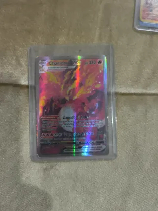 Pokemon Charizard VMAX 143/203