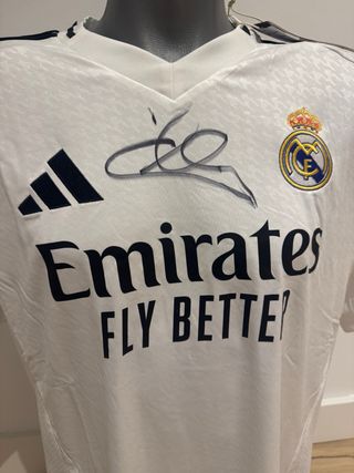 Camiseta Real Madrid Firmada Iker Casillas