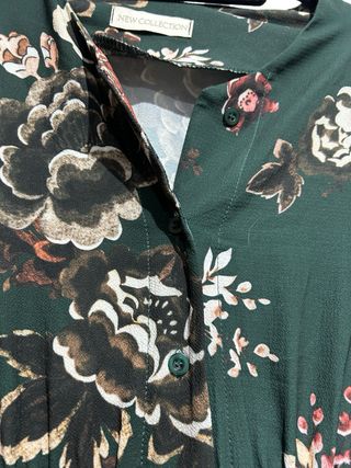 Vestido largo verde estampado floral