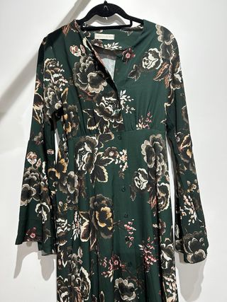 Vestido largo verde estampado floral