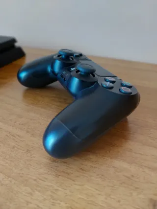 PlayStation 4 Slim Sony PS4