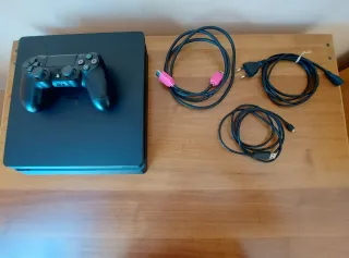 PlayStation 4 Slim Sony PS4