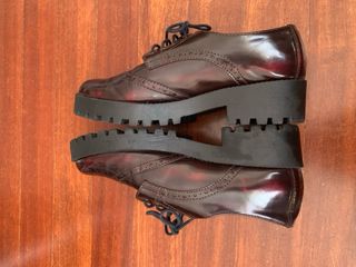 Zapatos stradivarius burdeos, 38