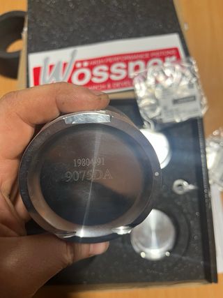 Pistones Wossner 1.8T GNH81.00