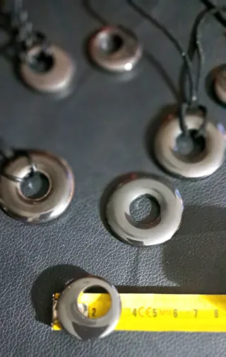 10 ciondoli infinito pietra ematite