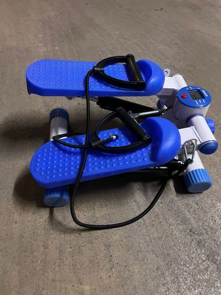 Aparato Step con Bandas Elásticas y Monitor