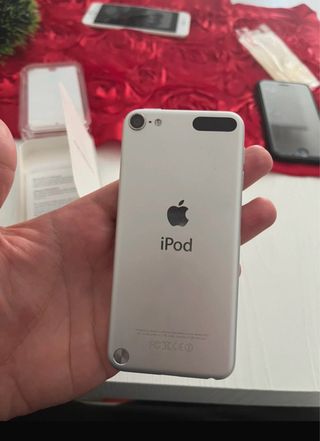 iPod Touch 5a Gen 16GB Argento