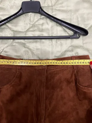 Falda de ante marrón