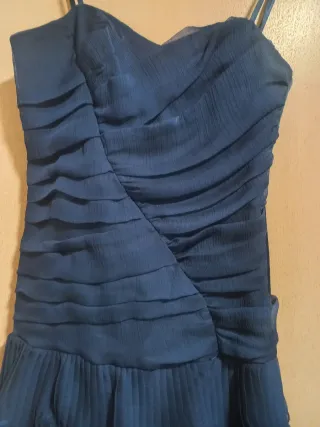 Vestido azul con volantes