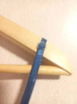 Vestido azul con volantes