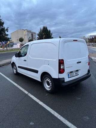 OFERTA Peugeot Partner 2017 1.6 VTI con 54086 KM
