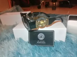 Occhiali da sole Versace Medusa Nero/Oro