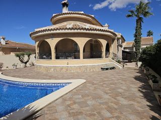 Chalet en venta en Benijófar