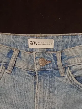 Shorts vaqueros Zara Talla 36