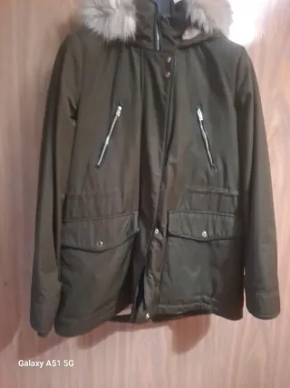 Vestido fiesta azul eléctrico encaje