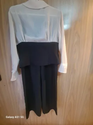 Vestido fiesta azul eléctrico encaje