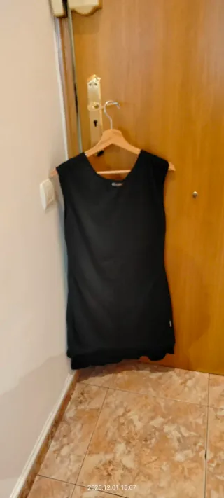 Vestido fiesta y cenas empresa .Lentejuelas negro