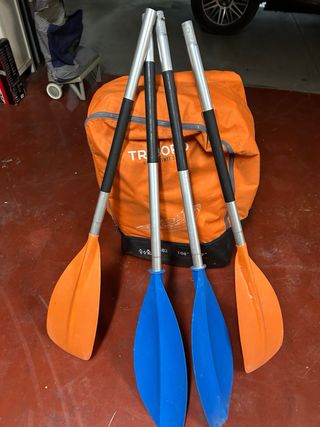 Kayak hinchable con remos y bomba