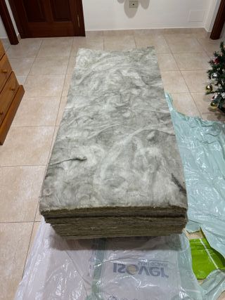 Lana de roca aislante