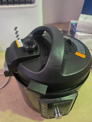 Olla Eléctrica Instant Pot Pro Crisp 11 en 1