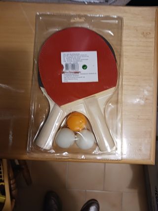 Set de Ping Pong con 2 Raquetas y 3 Pelotas