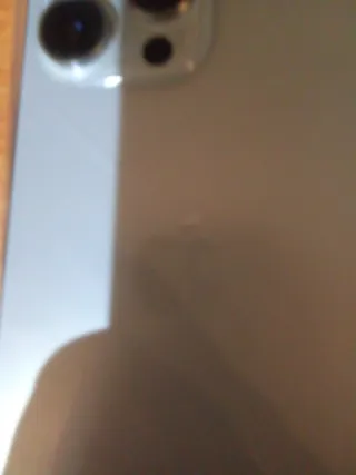 iPhone 16 Pro Funda Stitch y Lanyard