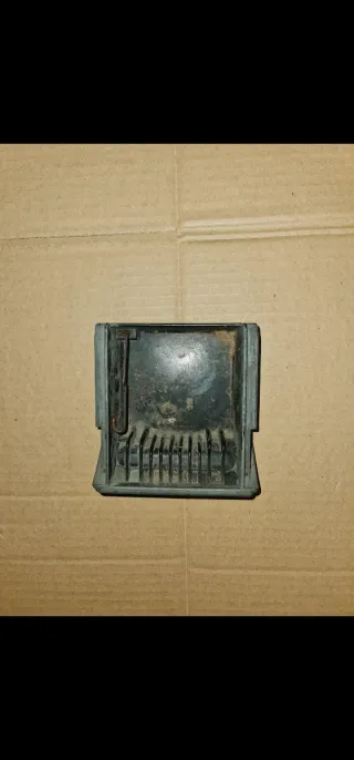 Cenicero Nissan Patrol K/W 260