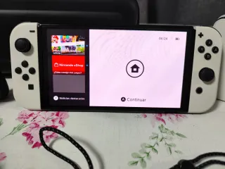 Nintendo Switch OLED Bianca