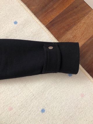 Abrigo mujer con capucha y pelo