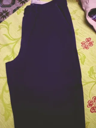 Pantalón Chino Pull&Bear azul marino talla 44