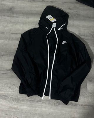 Sudadera Nike Negra con Capucha
