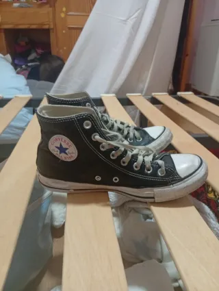 Converse Negras Altas